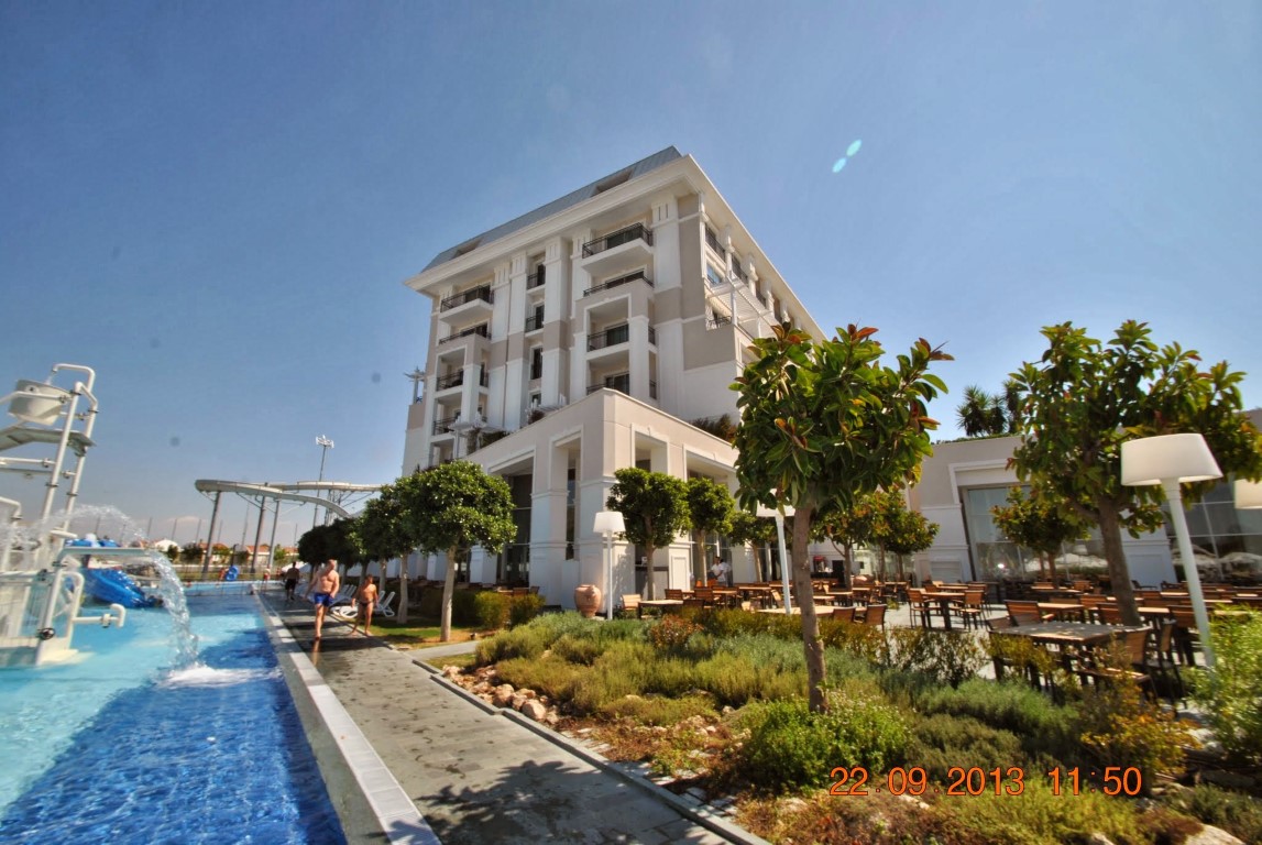 imagini hotel TITANIC BELEK